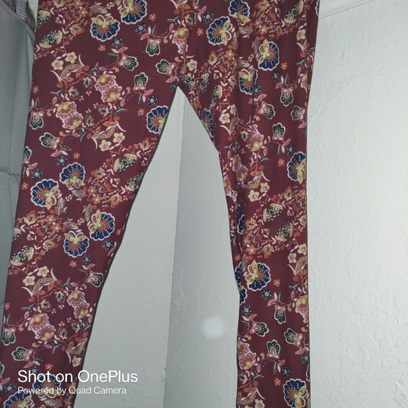 LuLaRoe Leggings - Picture 1 of 1